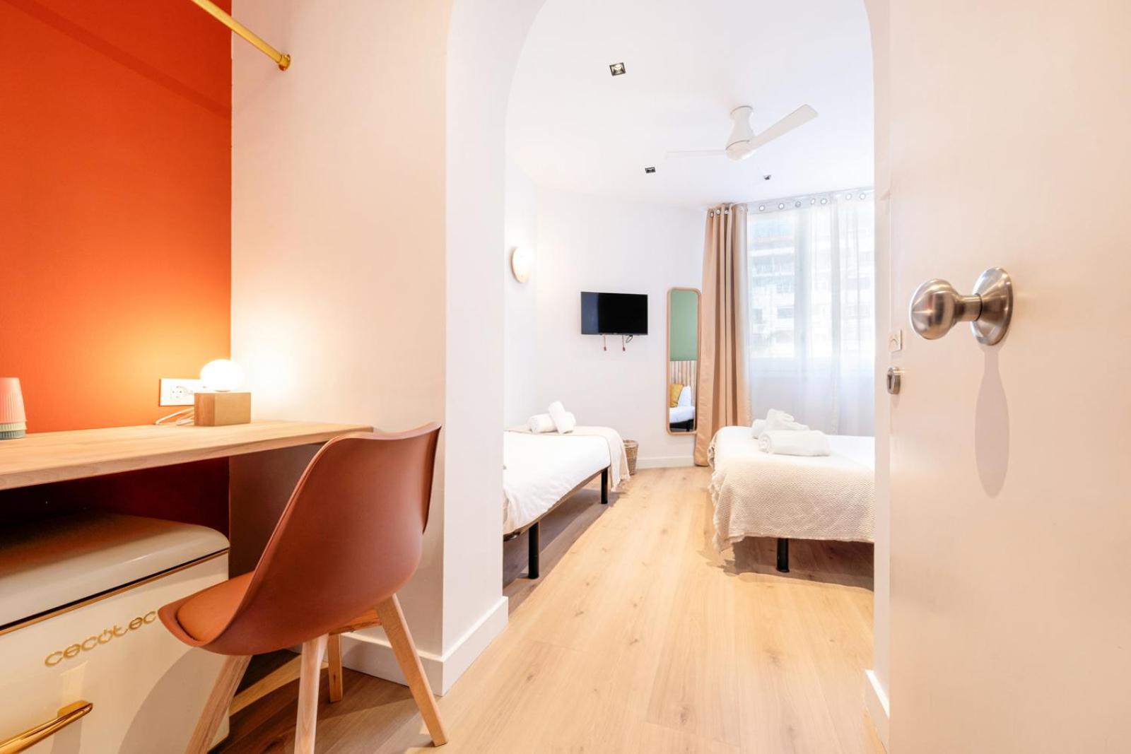 Hostal Barcelona Centro — Photos 1